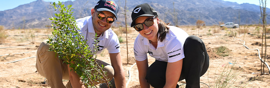 mollie and kevin veloce racing planting